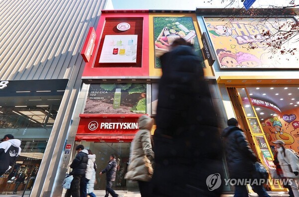 글로벌 투자은행(IB)들이 올해 한국의 실질 국내총생산(GDP) 성장률 전망치를 계속해서 낮추고 있다. [사진=연합]