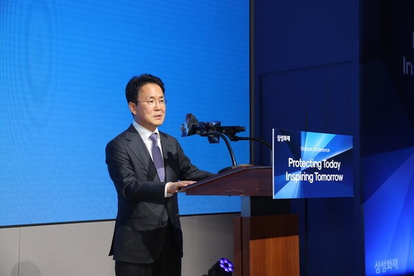 이문화 삼성화재 사장이 22일 서울 서초구 삼성금융캠퍼스에서 열린 혁신상품 언팩 컨퍼런스에서 발언하고 있다. [사진=삼성화재 제공]