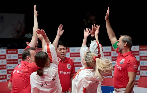 <b>웰컴저축은행</b>, <b>PBA 팀리그</b> 2R 극적 우승…<b>산체스</b> MVP
