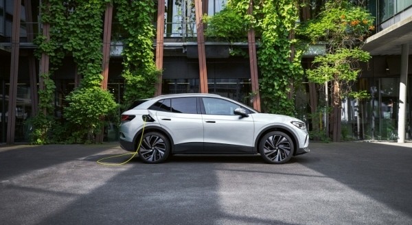 폭스바겐 ID.4, '스마트 트리 인벤토리' 프로젝트에 차량 지원 - 뉴스 썸네일 이미지