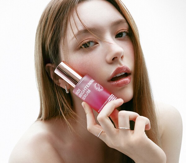 아이소이 ‘로즈PDRN 잡티세럼’ [사진=아이소이]