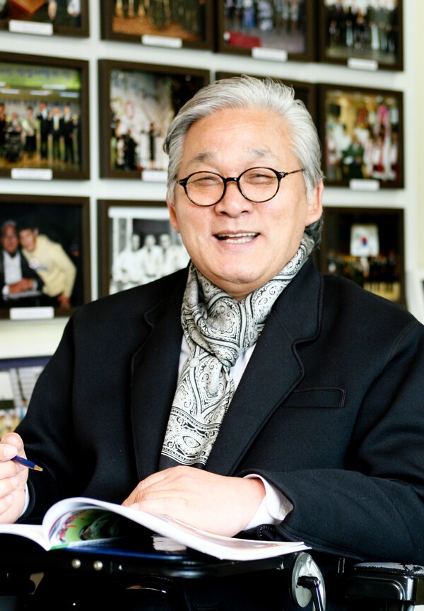 정덕환 씨는 40여 년에 걸쳐 장애인의 사회참여를 확대하며 자립 중심의 ‘생산적 복지’ 모델 구축에 힘써왔다.[사진=HD현대]