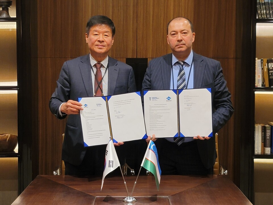 청운대, 우즈베키스탄 5개 주요 대학과 업무협약 체결 - 뉴스 썸네일 이미지