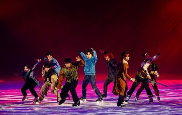 빅크, '나 혼자만 레벨업 on ICE'로 연말 공연계 활력 - 뉴스 썸네일 이미지