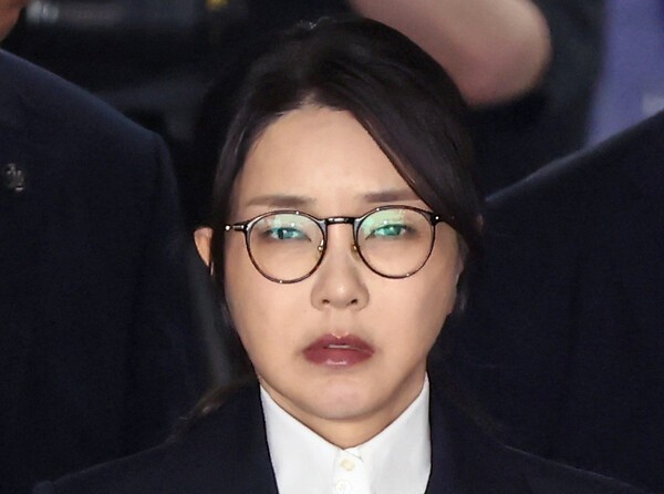 <b>김건희</b> '<b>매관매직</b>' 2심 시작…한덕수 '헌법<b>재판</b>관 미임명' 구형도