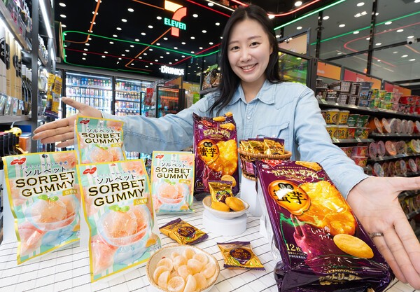 세븐일레븐, 일본 인기 젤리·비스킷 국내 출시...글로벌 간식 시장 공략... - 뉴스 썸네일 이미지